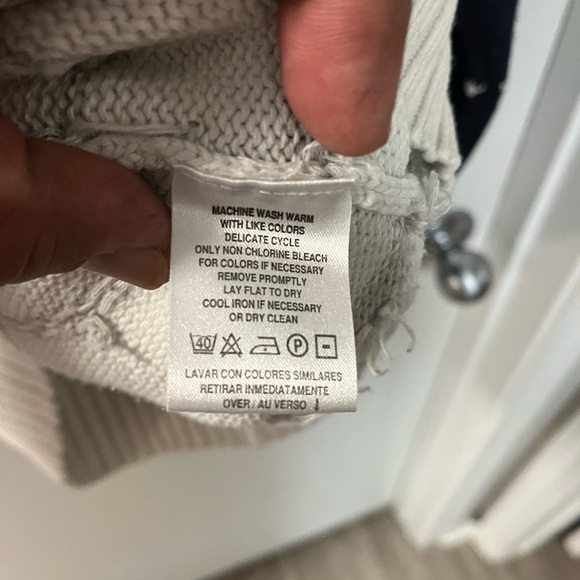 Liz Claiborne Navy Sweater with Dog Design - Picture 5 of 11